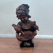 Load image into Gallery viewer, PIGEON LADY