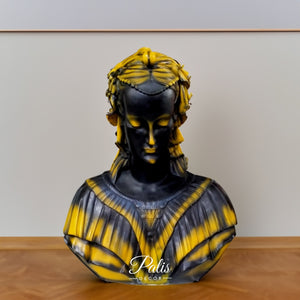 EGYPT LADY STATUE